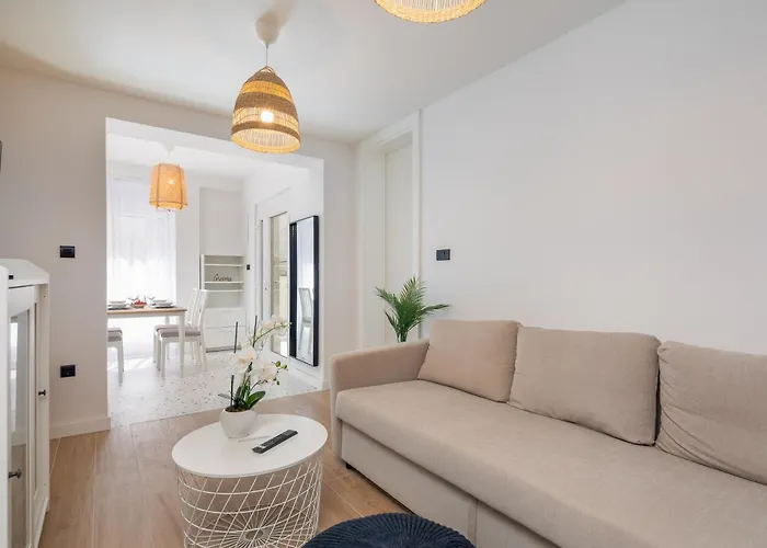 Kovac Family A4 Apartment Makarska